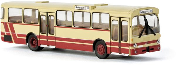 Mercedes Benz O305 - Escala H0 Brekina